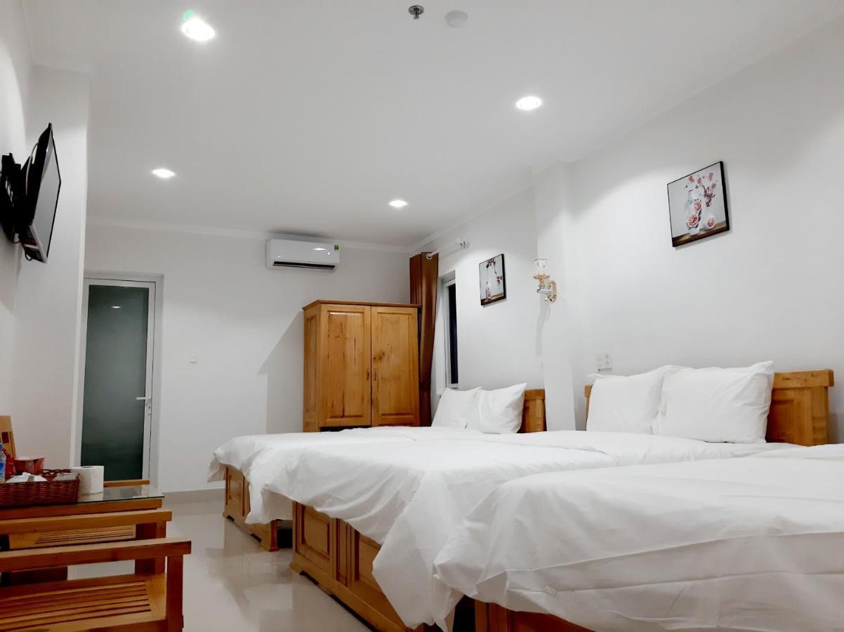 Minh Manh Hotel 2 Pleiku Exterior foto
